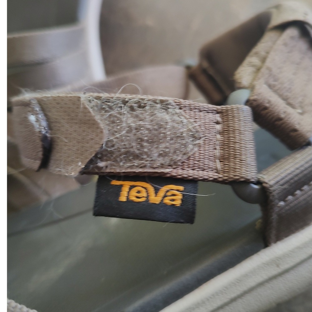 Teva‎ Elzada Sandal Lea Brown Olive Strappy Outdoor Walking  1015161 Womens 8